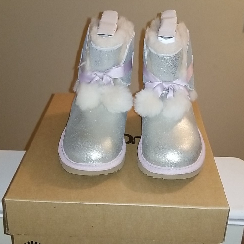UGG KIDS GITA METALLIC GOLD